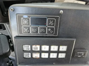 Picture of 2012 Ford F-450 Sd Shuttle Bus