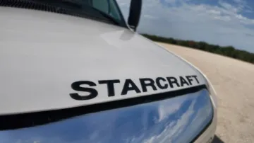 Picture of 2019 Ford E450 Starcraft Shuttle Bus