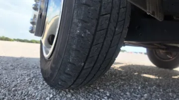Picture of 2019 Ford E450 Starcraft Shuttle Bus