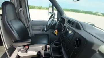Picture of 2019 Ford E450 Starcraft Shuttle Bus