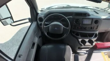 Picture of 2019 Ford E450 Starcraft Shuttle Bus