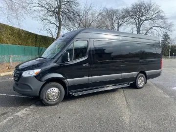Picture of 2026 Mercedes-Benz Sprinter 3500 Passenger Van