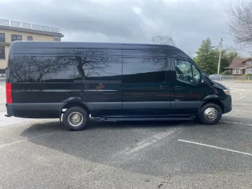 Picture of 2026 Mercedes-Benz Sprinter 3500 Passenger Van