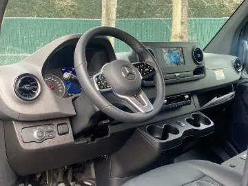 Picture of 2026 Mercedes-Benz Sprinter 3500 Passenger Van