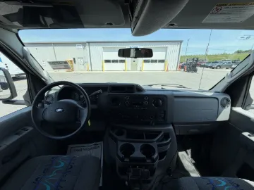 Picture of 2018 Ford Turtle Top Shuttle Bus