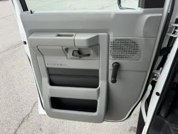 Picture of 2015 Ford E-350 Bus Shuttle Bus