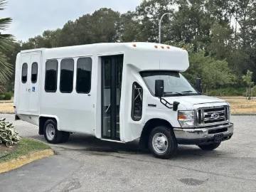 Picture of 2014 Ford E-350 Econoline Shuttle Bus ADA