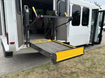 Picture of 2014 Ford E-350 Econoline Shuttle Bus ADA