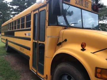 Picture of 2001 International 3000 School Bus