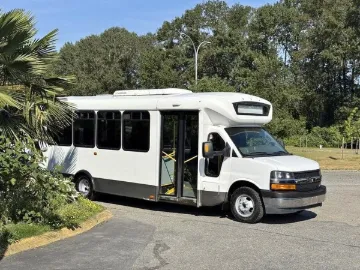 Picture of 2017 Chevrolet Express 4500 Shuttle Bus ADA