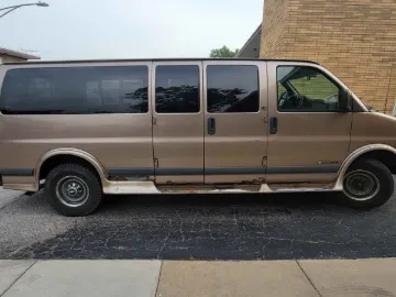 Picture of 1998 Chevrolet 3500 Passenger Van