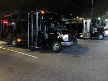 Picture of 2011 Ford E-450 Limo & Party Bus
