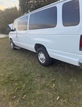 Picture of 2012 Ford E-350 Super Duty Passenger Van