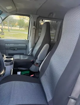 Picture of 2012 Ford E-350 Super Duty Passenger Van