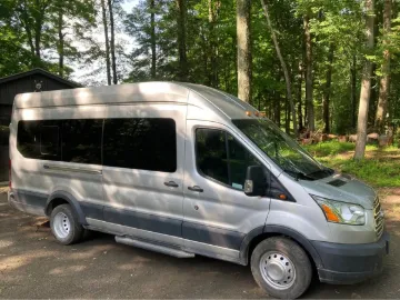 Picture of 2016 Ford Transit 350 Xlt Passenger Van