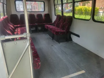 Picture of 2018 Ford E450 Super Duty Cutaway Shuttle Bus