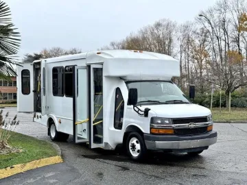 Picture of 2015 Chevrolet Express 4500 Cutaway ADA Shuttle Bus