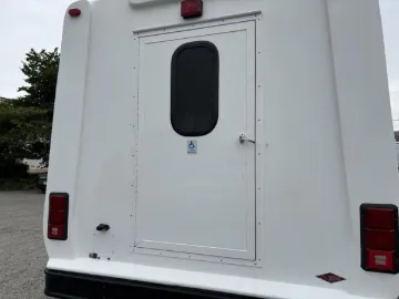 Picture of 2014 Ford E-350 School Bus ADA