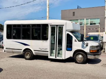 Picture of 2007 Chevrolet Express 3500 ElDorado ADA Shuttle Bus