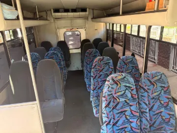 Picture of 2016 Ford E350 Super Duty Shuttle Bus