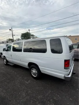 Picture of 2014 Ford E350 Xlt Extended Passenger Van