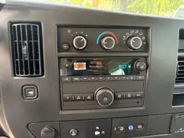 Picture of 2025 GMC Savana Passenger Van