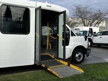 Picture of 2017 Chevrolet Express 4500 Shuttle Bus ADA