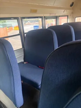 Picture of 1992 GMC Savanna Cutaway Shuttle Bus