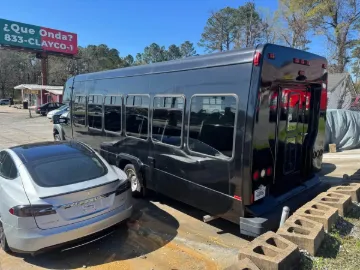Picture of 2013 Ford F550 ADA Shuttle Bus