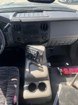 Picture of 2013 Ford F550 ADA Shuttle Bus