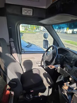 Picture of 1999 Ford E350 Super Duty ADA Shuttle Bus
