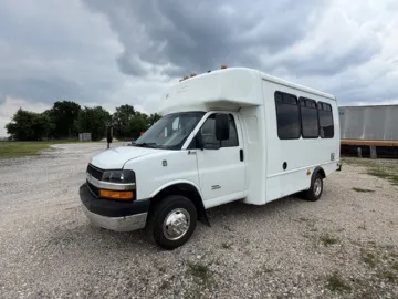 Picture of 2016 Chevrolet Express 4500 ADA Shuttle Bus