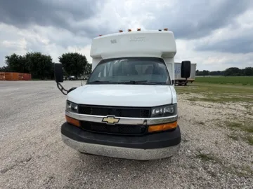 Picture of 2016 Chevrolet Express 4500 ADA Shuttle Bus