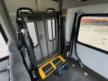 Picture of 2016 Chevrolet Express 4500 ADA Shuttle Bus