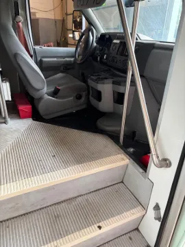 Picture of 2019 Ford E450 Shuttle Bus