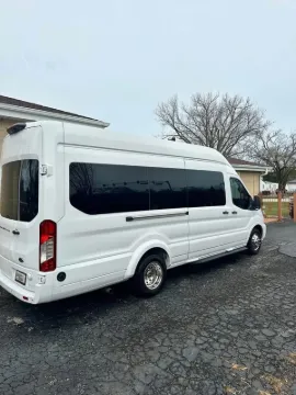 Picture of 2022 Ford E150 Super Duty Xlt Limo & Party Bus