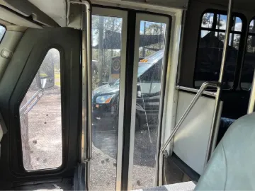 Picture of 2013 International 36 Pass Mid Size Bus