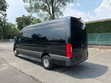 Picture of 2022 Mercedes-Benz Sprinter 3500Xd Passenger Van