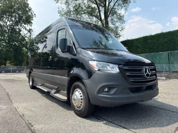 Picture of 2022 Mercedes-Benz Sprinter 3500Xd Passenger Van