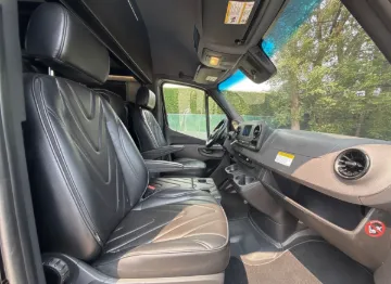 Picture of 2022 Mercedes-Benz Sprinter 3500Xd Passenger Van