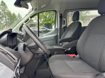 Picture of 2019 Ford E350 Super Duty Passenger Van