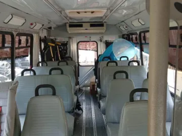 Picture of 2003 Ford E450 Super Duty Cutaway ADA Shuttle Bus