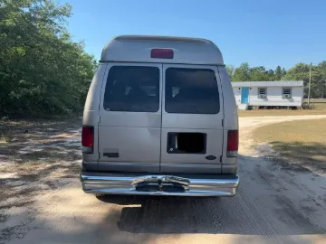 Picture of 2002 Ford E150 Passenger ADA Passenger Van