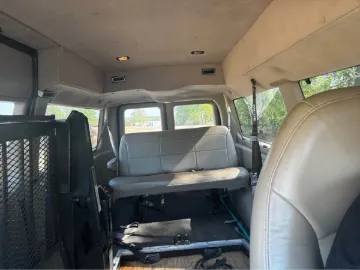 Picture of 2002 Ford E150 Passenger ADA Passenger Van