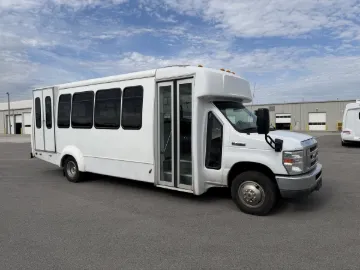 Picture of 2016 Ford Elkhart E450 Shuttle Bus ADA
