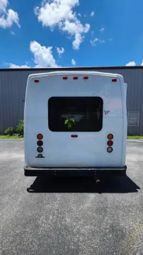 Picture of 2007 Ford E350 Super Duty Shuttle Bus ADA