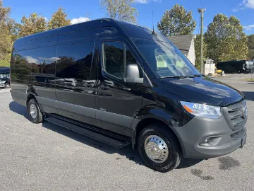 Picture of 2025 Mercedes-Benz 3500 Westwind Sprinter Passenger Van