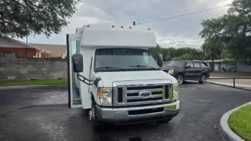 Picture of 2009 Ford E450 ADA Shuttle Bus