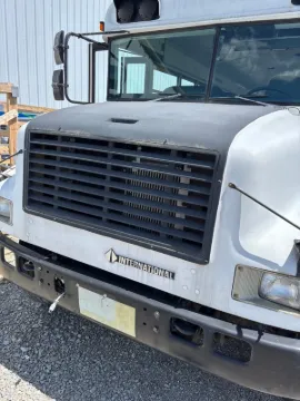 Picture of 2000 International 3800 Activity Bus