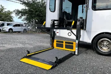 Picture of 2022 Ford E450 ADA Shuttle Bus